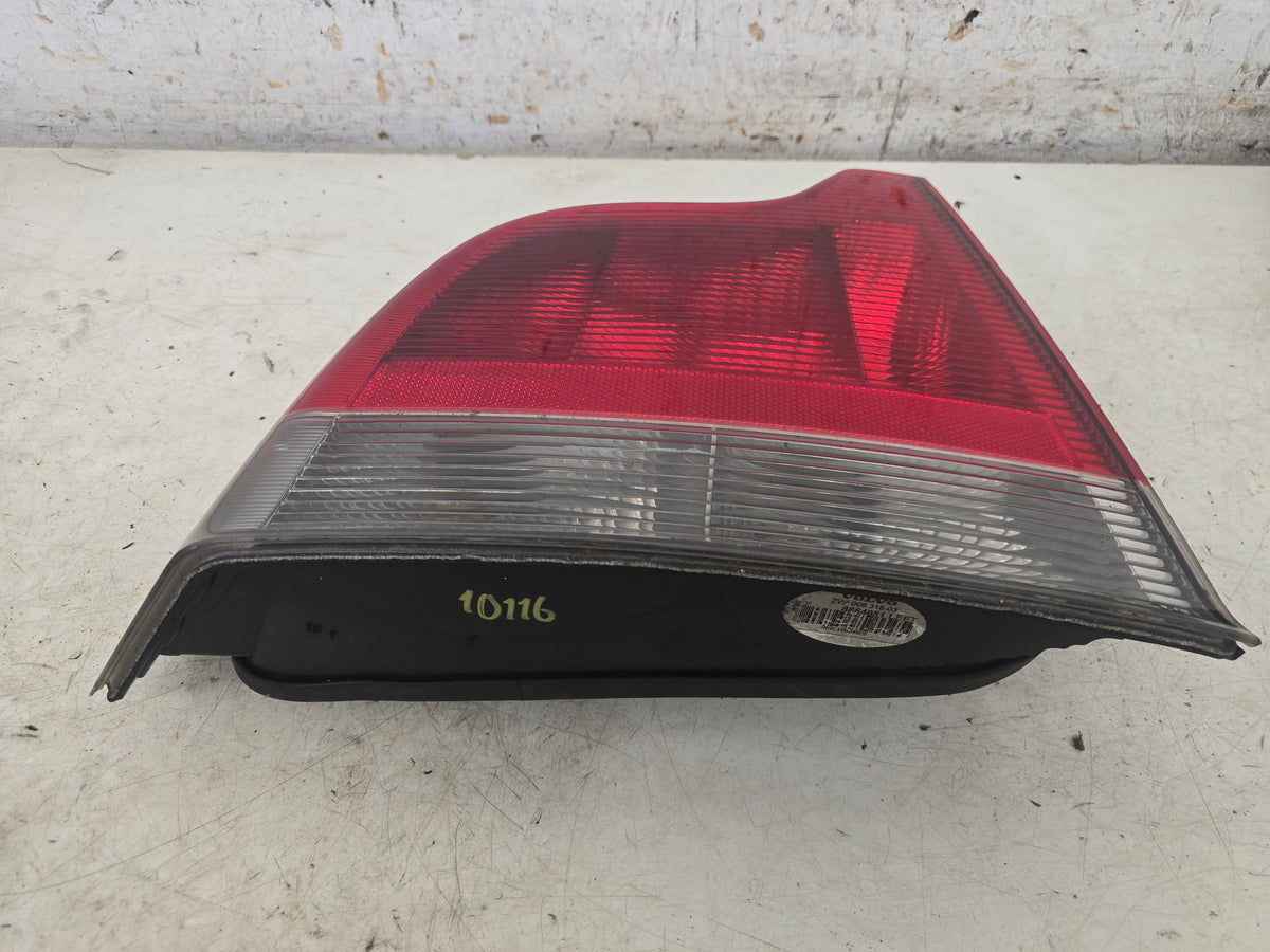 2000-2004 Volvo S60 Rear Left Brake Light 8664081 Genuine Passenger Side