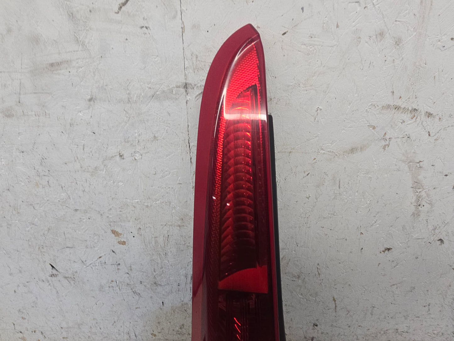 31213913 Volvo C30 Rear Left Passenger Tail Light On Body 2006–2013 Silver Genuine