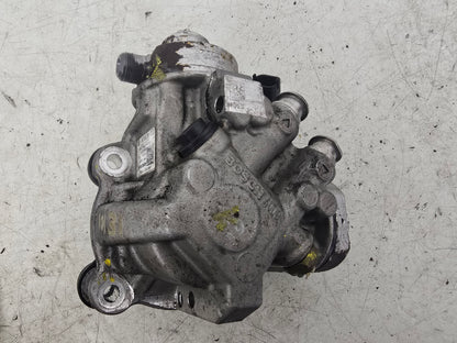 2006-2013 Volvo C30 C70 Fuel Pump 31272896 2400cc D5244T Diesel Genuine