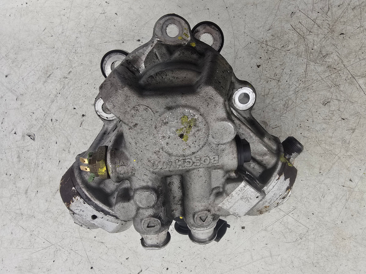 2006-2013 Volvo C30 C70 Fuel Pump 31272896 2400cc D5244T Diesel Genuine