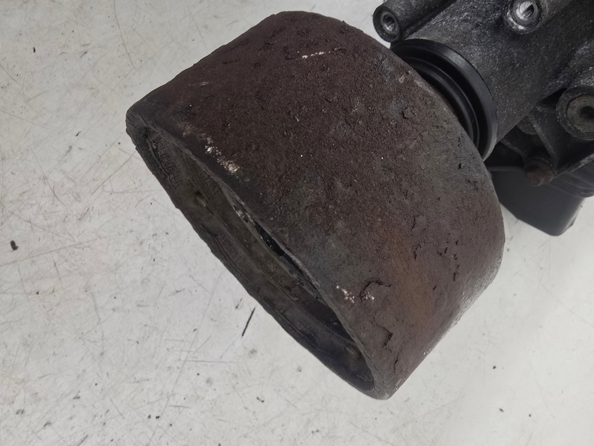 2013-2017 Volvo XC60 D5 Rear Differential Assembly AOC Control Unit Oil Pump 36012670 36011385 36011386 31367750