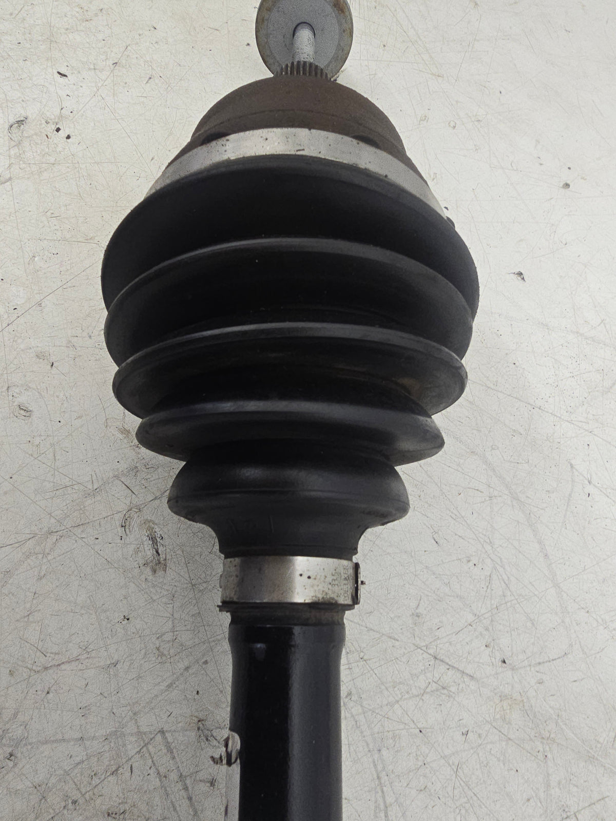 2012 Volvo V60 DRIVe Front Left Driveshaft 31367198 1.6D D4162T Genuine