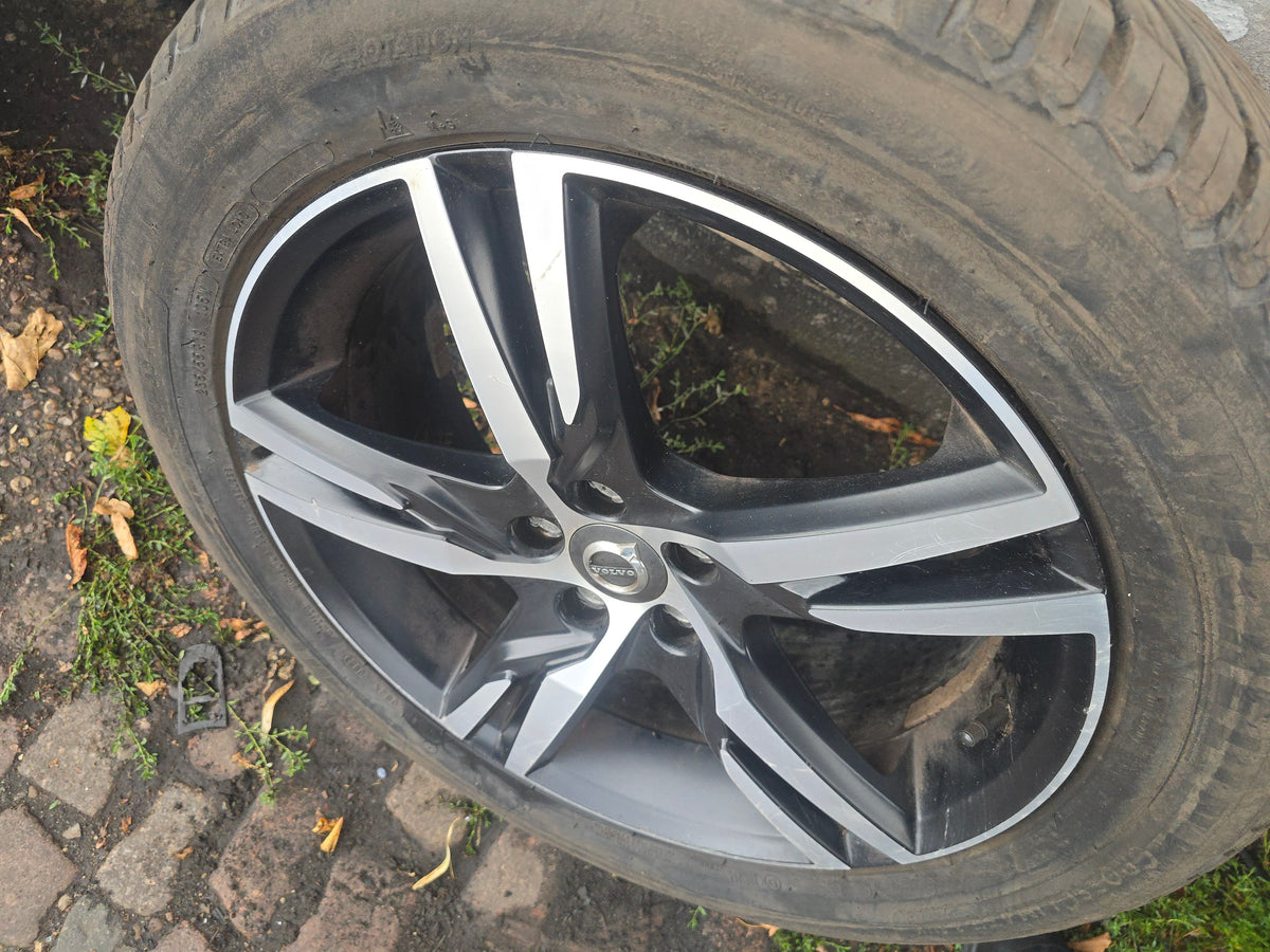 2018-2026 Volvo XC60 II Diamond Cut Alloy Wheel 31423931 19" 7.5J 5x108 ET50.5 B4 Diesel