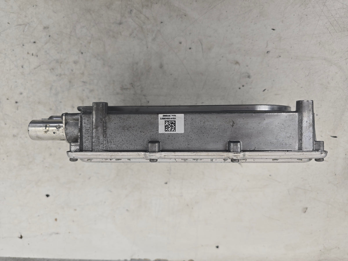 32299962 Volvo XC90 II T8 On Board Charger Drive Motor Battery Pack Charger 2015–2030 1969cc Petrol