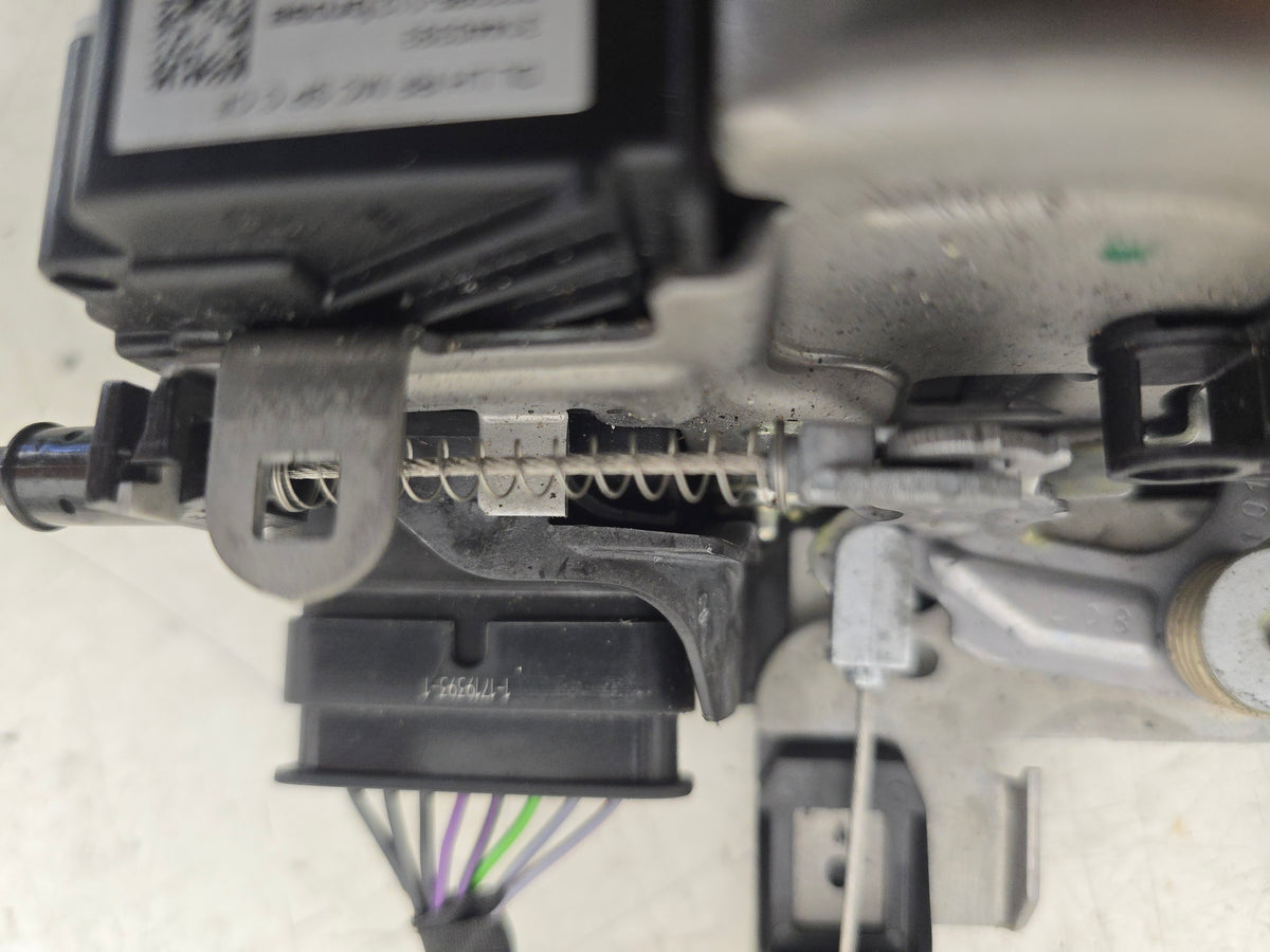 Volvo V40 Hatchback Left Rear Door Lock Actuator 31440393 2012-2019 Genuine Diesel