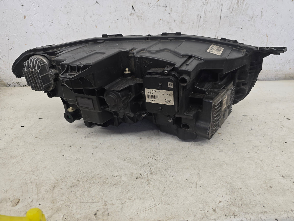 2015-2018 Volvo XC90 II Left LED Headlight 31446882 — Genuine OEM Passenger Side, VRAC Grade A