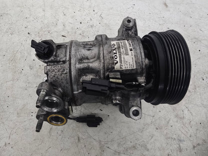 2015-2019 Volvo V40 2.0D A/C Air Con Compressor 31469966 | VS Breakers Nottingham
