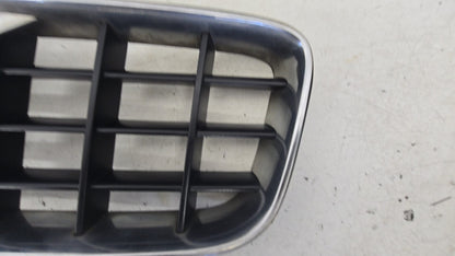 2003-2010 Volvo XC90 Front Grille 8620641 Genuine Grey — VS Breakers Nottingham