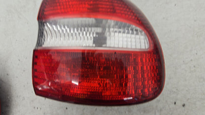 30621888 Volvo V40 Estate Rear Right Driver Side Light Assembly 2000-2004 Genuine