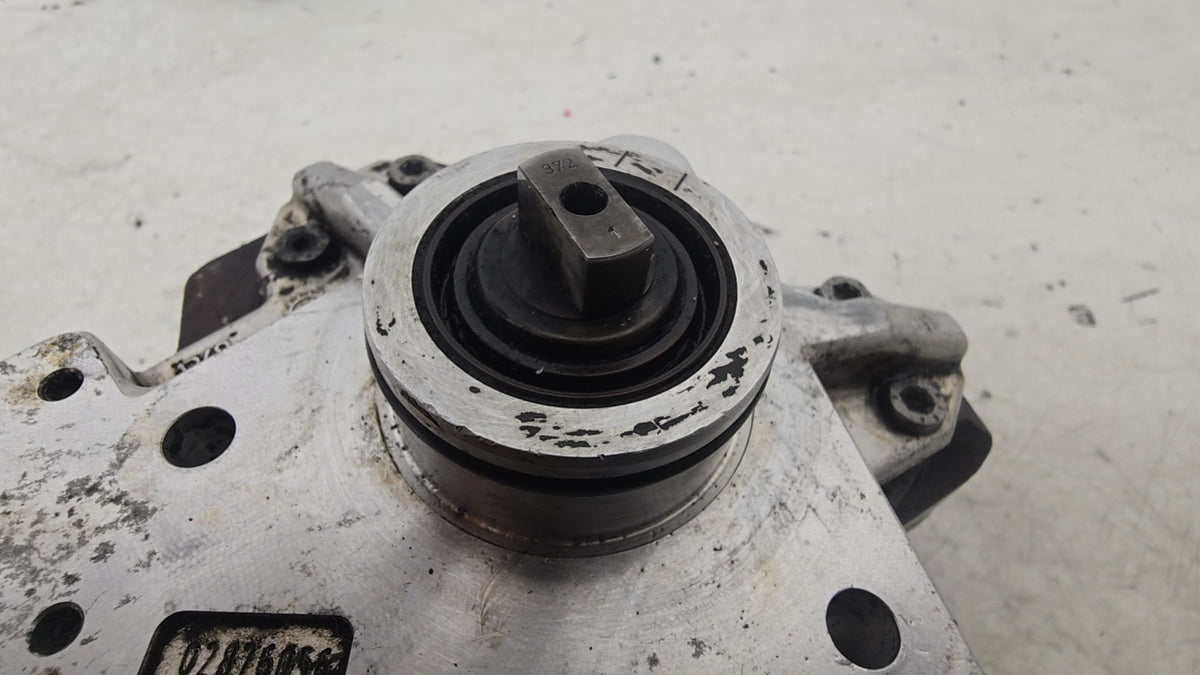 2006-2010 Volvo V50 D5 High Pressure Fuel Pump 0445010111 2400cc Diesel D5244T