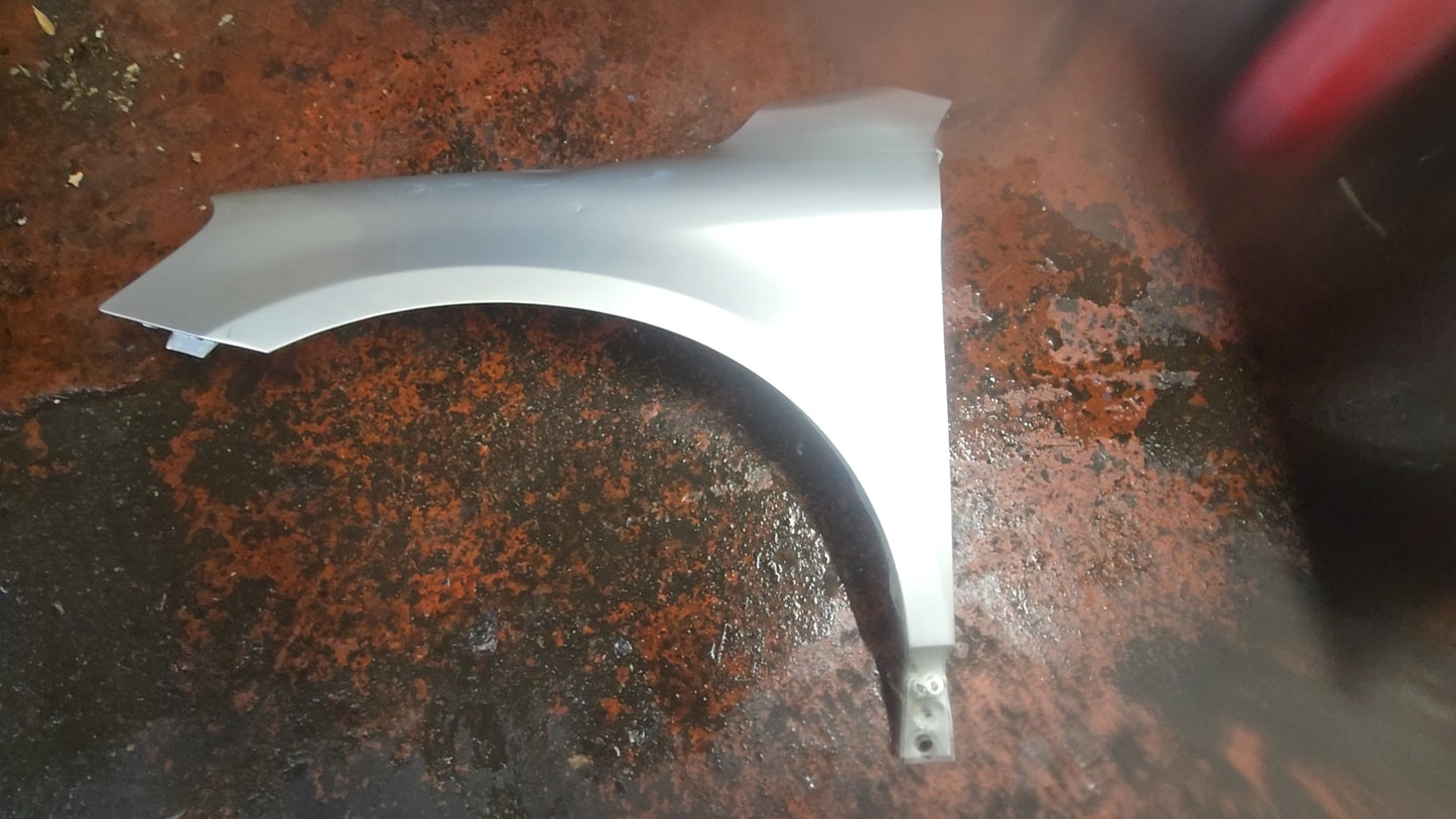31217975 Volvo XC60 Left Passenger Wing Silver 2009-2017 Genuine OEM — VS Breakers Nottingham