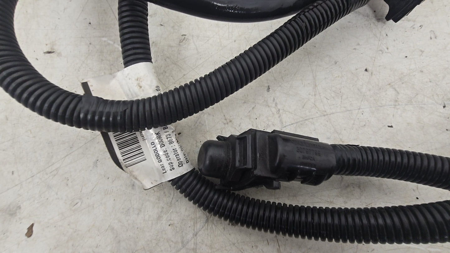 2014-2016 Volvo V70 III D3 Fused Positive Battery Cable 31473646 — Genuine OEM