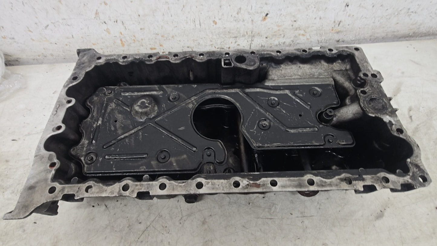 Volvo XC90 V70 XC70 S60 Oil Pan Sump 30777535-AA 2005-2015 | Genuine | VS Breakers