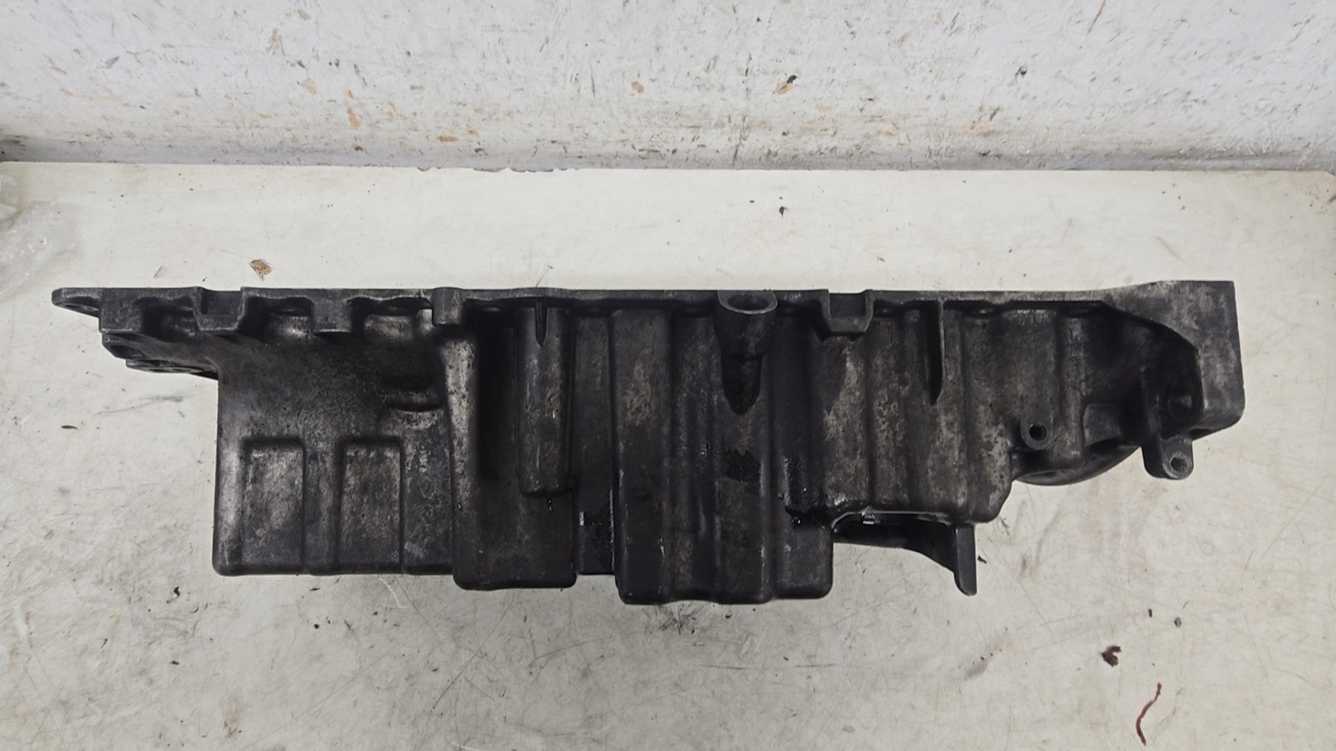 Volvo XC90 V70 XC70 S60 Oil Pan Sump 30777535-AA 2005-2015 | Genuine | VS Breakers