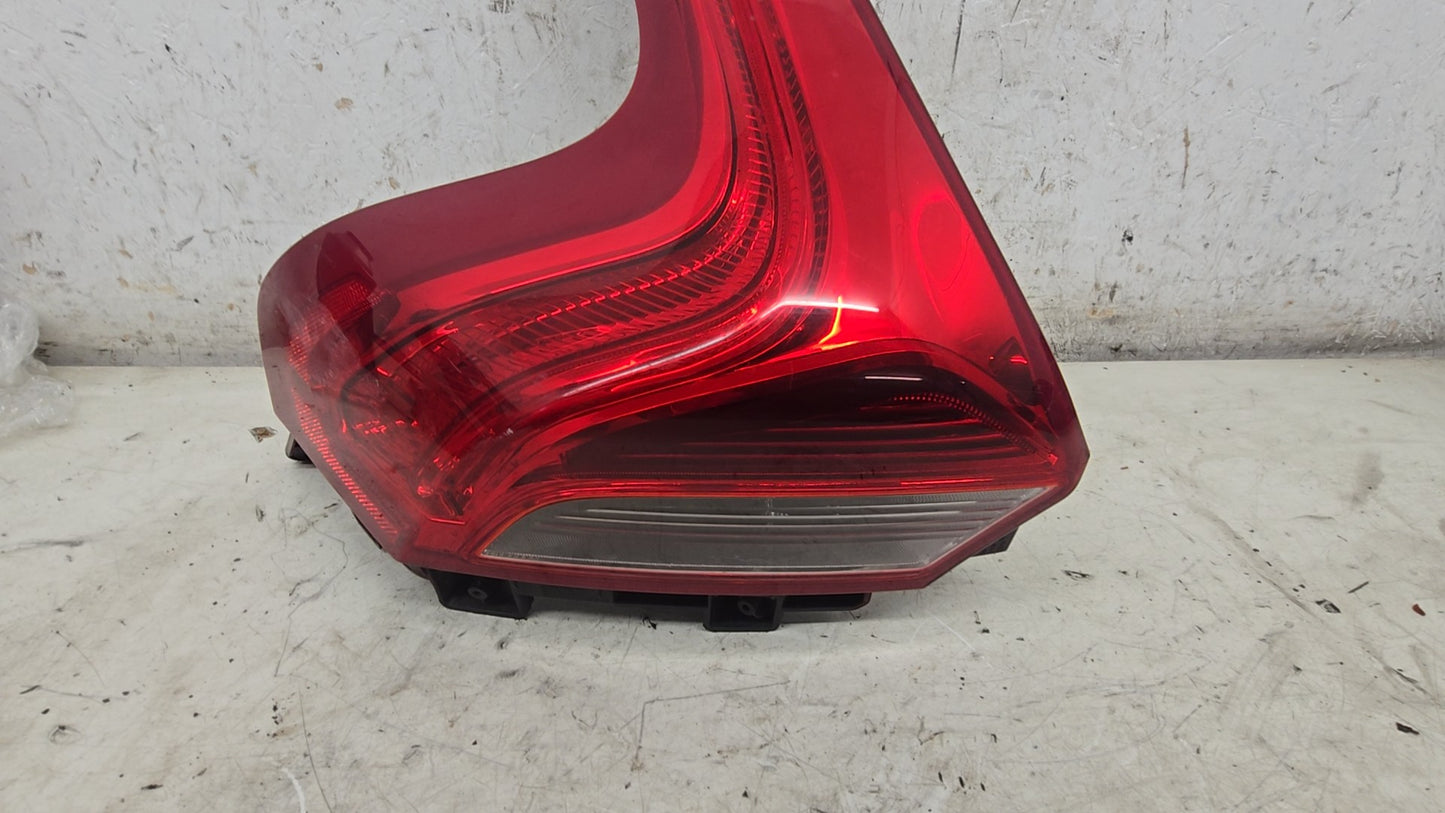 31395844 Volvo V40 2012-2019 Rear Left Passenger Light Assembly Genuine OEM