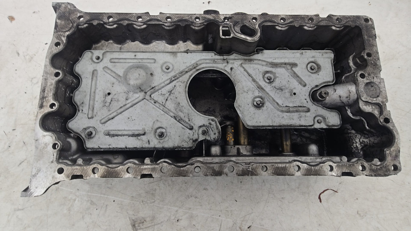 2005-2015 Volvo XC90 2.4 D5 Oil Sump Pan 30713677 Genuine | VS Breakers