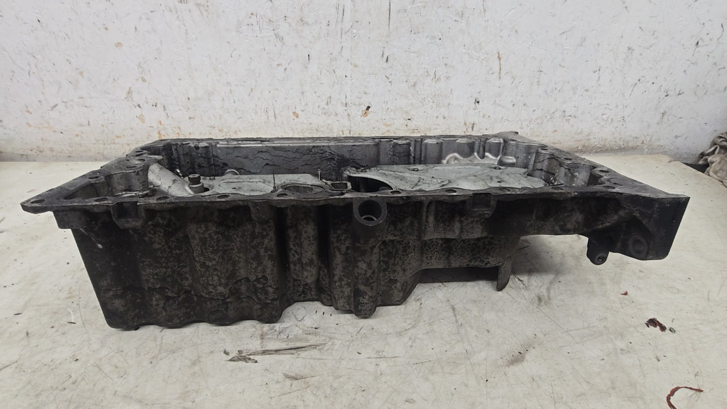 2005-2015 Volvo XC90 2.4 D5 Oil Sump Pan 30713677 Genuine | VS Breakers