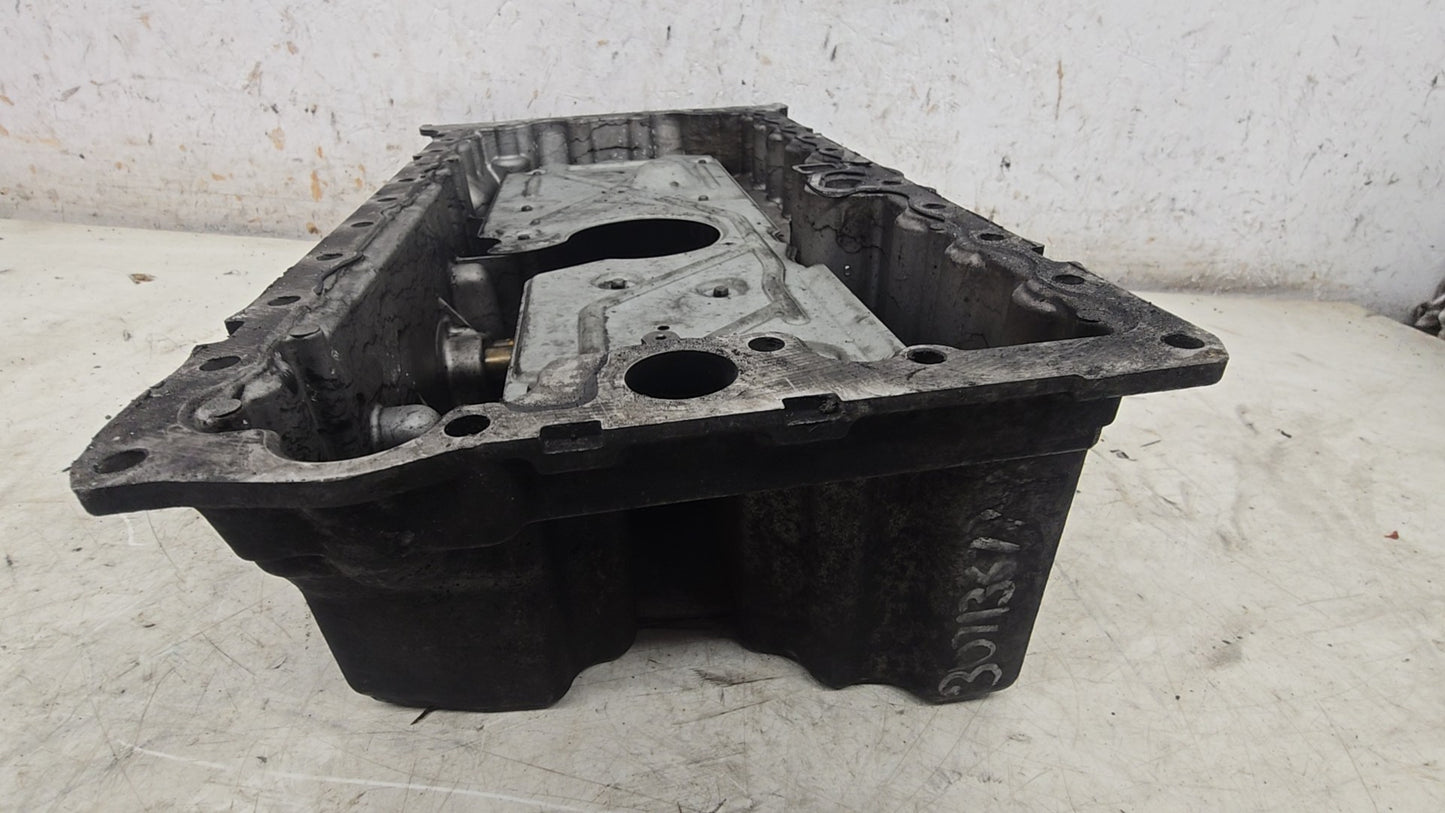 2005-2015 Volvo XC90 2.4 D5 Oil Sump Pan 30713677 Genuine | VS Breakers