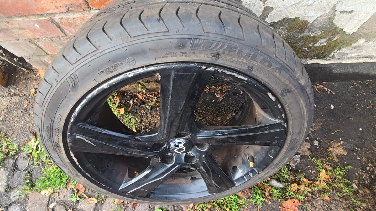 31317640 Volvo V60 18" Ixion Diamond Cut Alloy Wheel 5x108 ET55 2010-2018