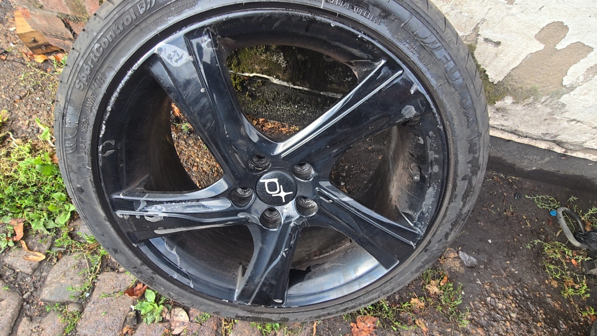 31317640 Volvo V60 18" Ixion Diamond Cut Alloy Wheel 5x108 ET55 8J 2011-2018