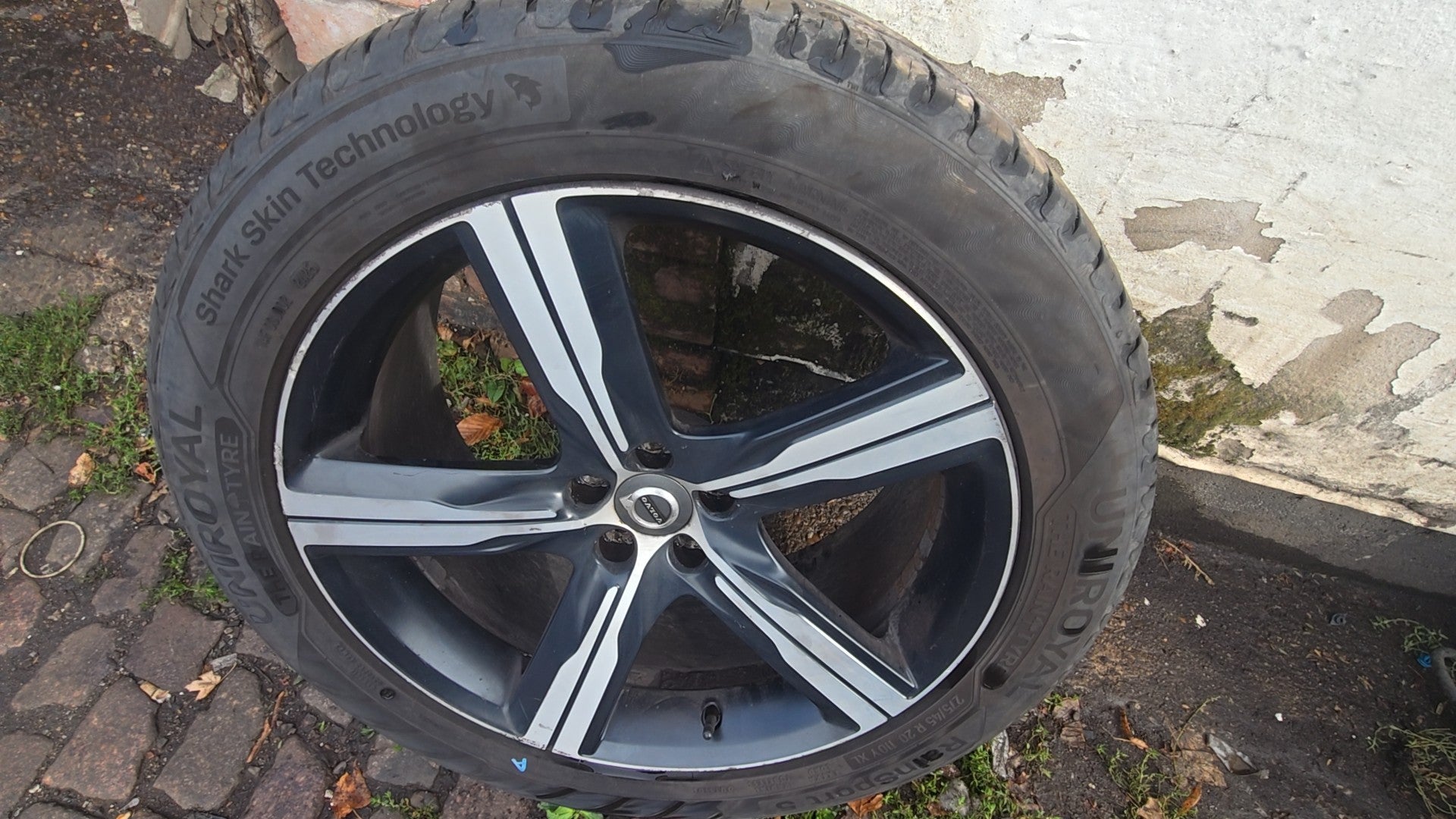 31406714 Volvo XC90 20" Diamond Cut Alloy Wheel 9J 5x108 ET38.50 Genuine 2015-2030