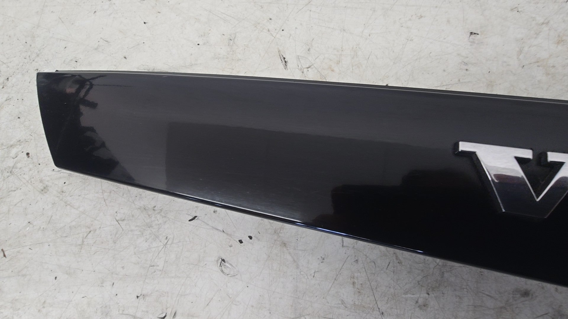 31276092 Volvo V60 Tailgate Handle Outer Black 2010-2018 Genuine