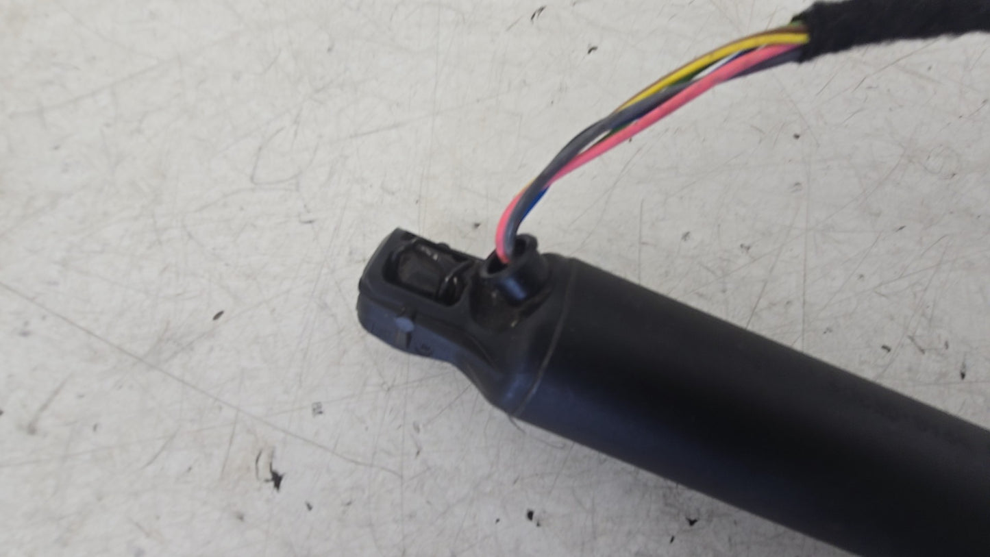 31690604 Volvo XC90 II T8 Electric Tailgate Strut 2015-2030 Genuine — VS Breakers