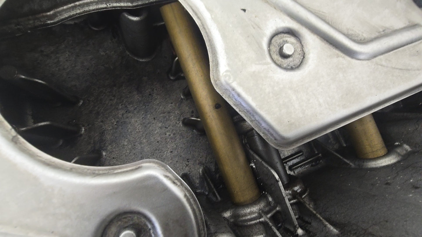 2008-2010 Volvo XC70 2.4D Genuine Oil Pan Sump 30777968 | VS Breakers Nottingham