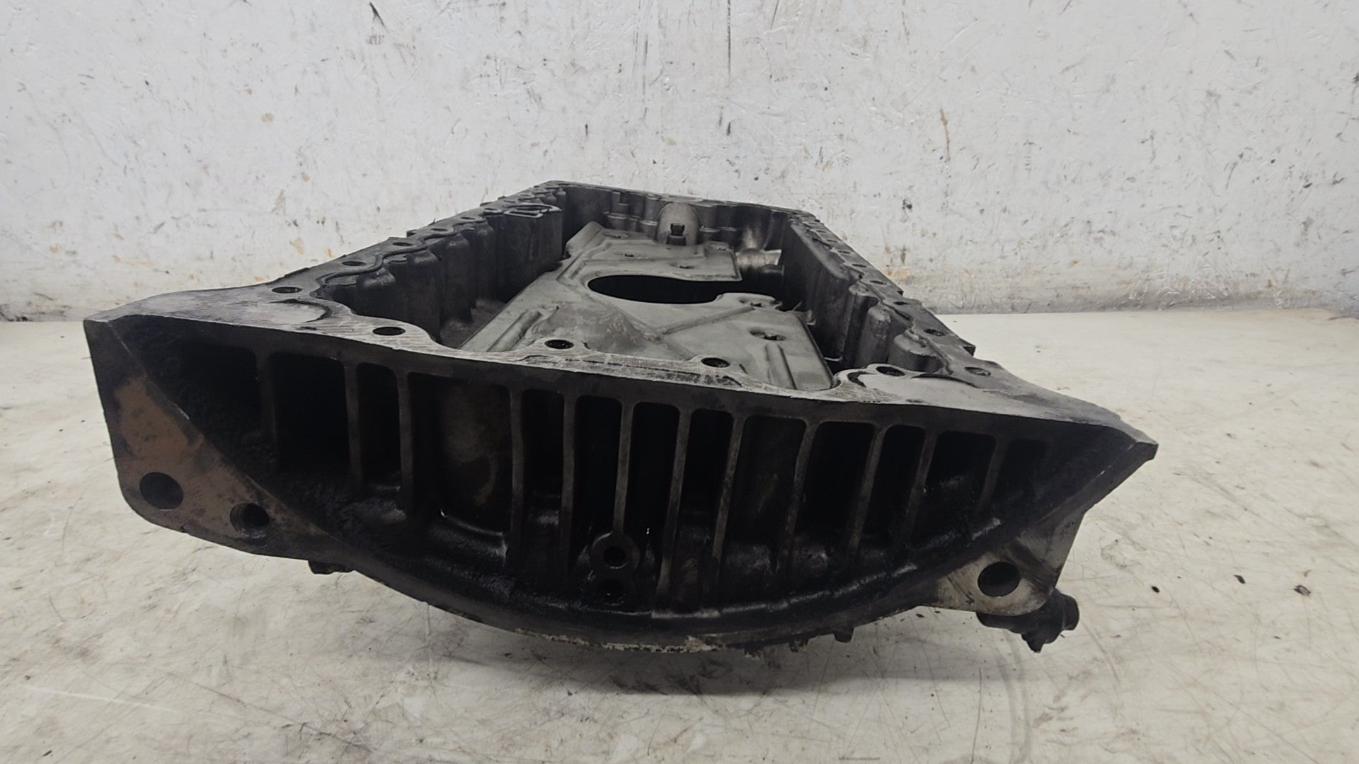 2005-2014 Volvo XC90 S60 V70 XC70 2.4 D5 Oil Sump Pan 30777966 Genuine