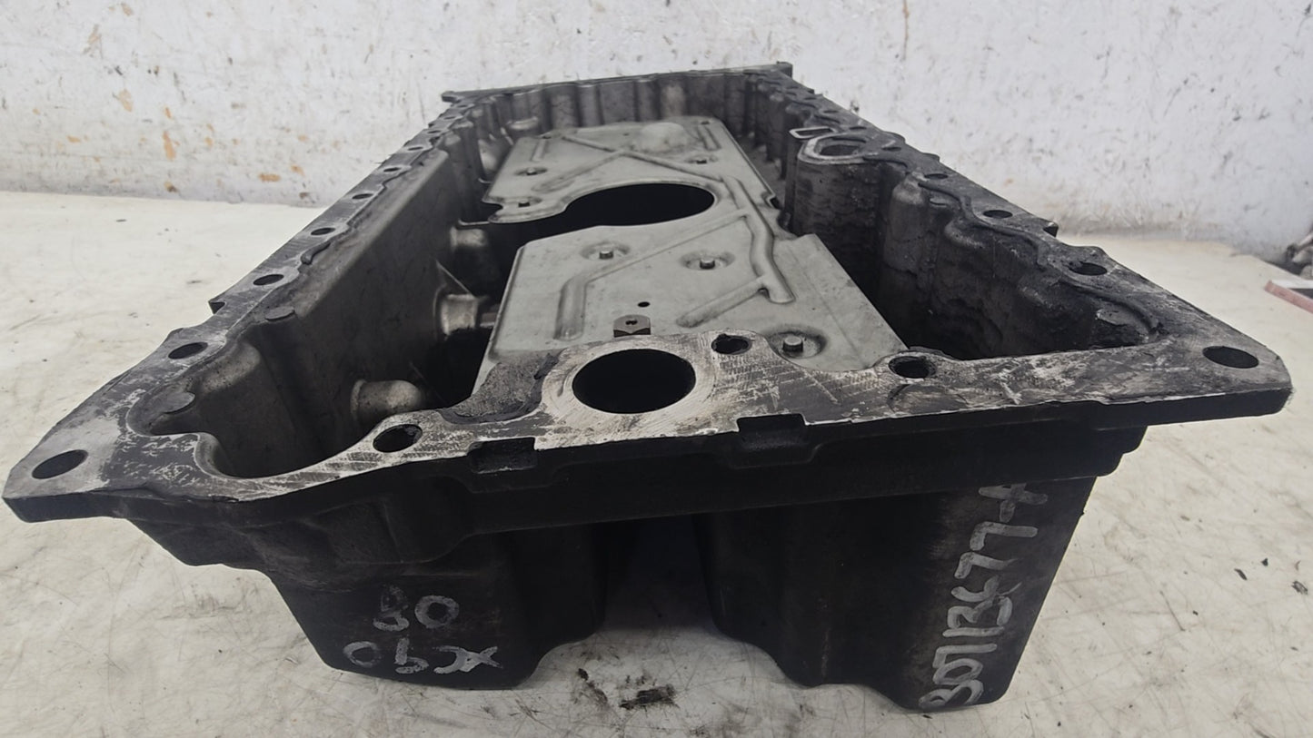 2006-2014 Volvo XC90 2.4 D5 Oil Sump Pan 30777966 D5244T — Genuine OE Part
