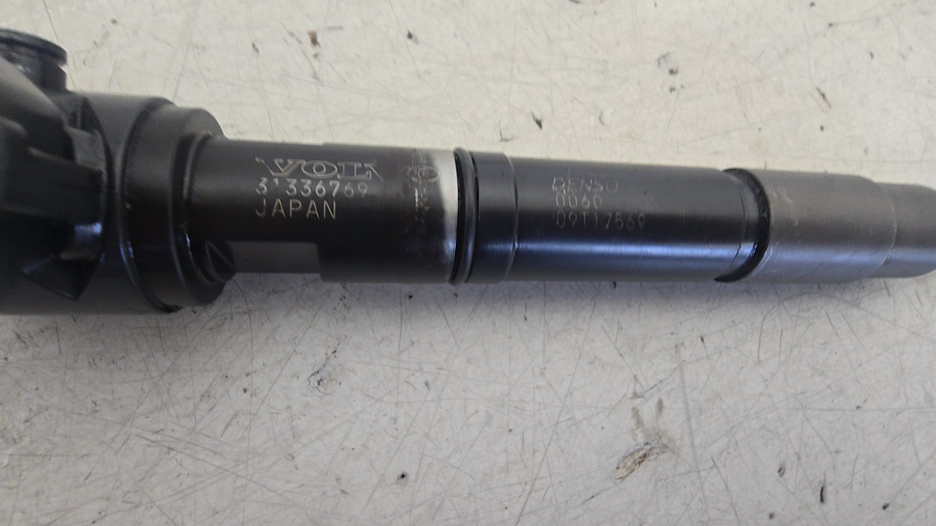 31336769 Genuine Volvo V40 Diesel Fuel Injector 1969cc D4204T13 D4204T8 2014-2018