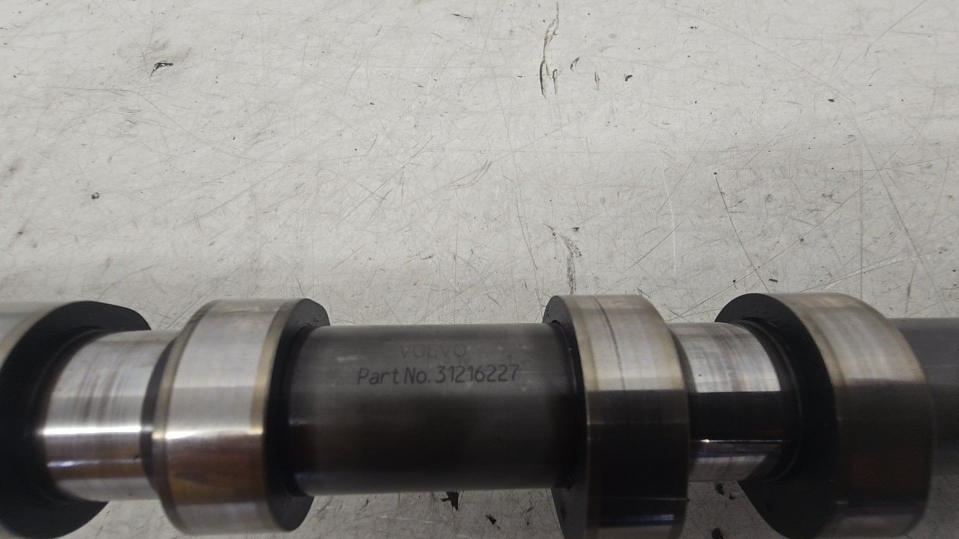 31216227 Volvo XC60 Exhaust Camshaft D5244T10 2.4 Diesel 2009-2011 Genuine