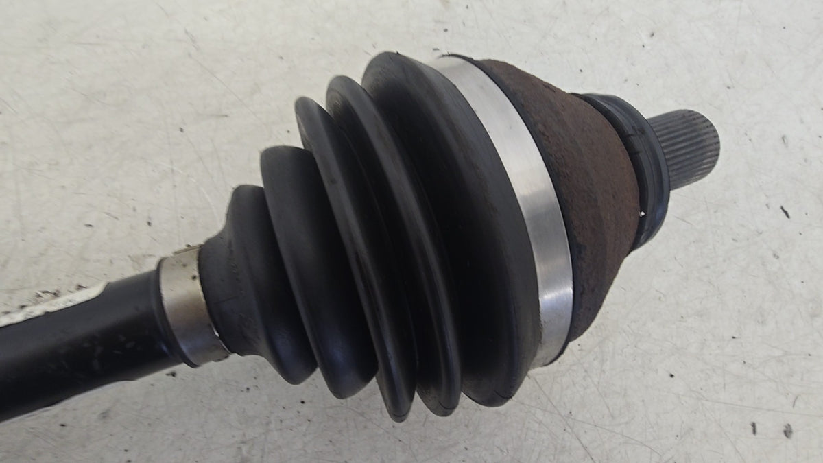 2000-2007 Volvo V70 Right Front Drive Axle 6G9N-3B436-BE 2.4D Automatic VRAC Grade A