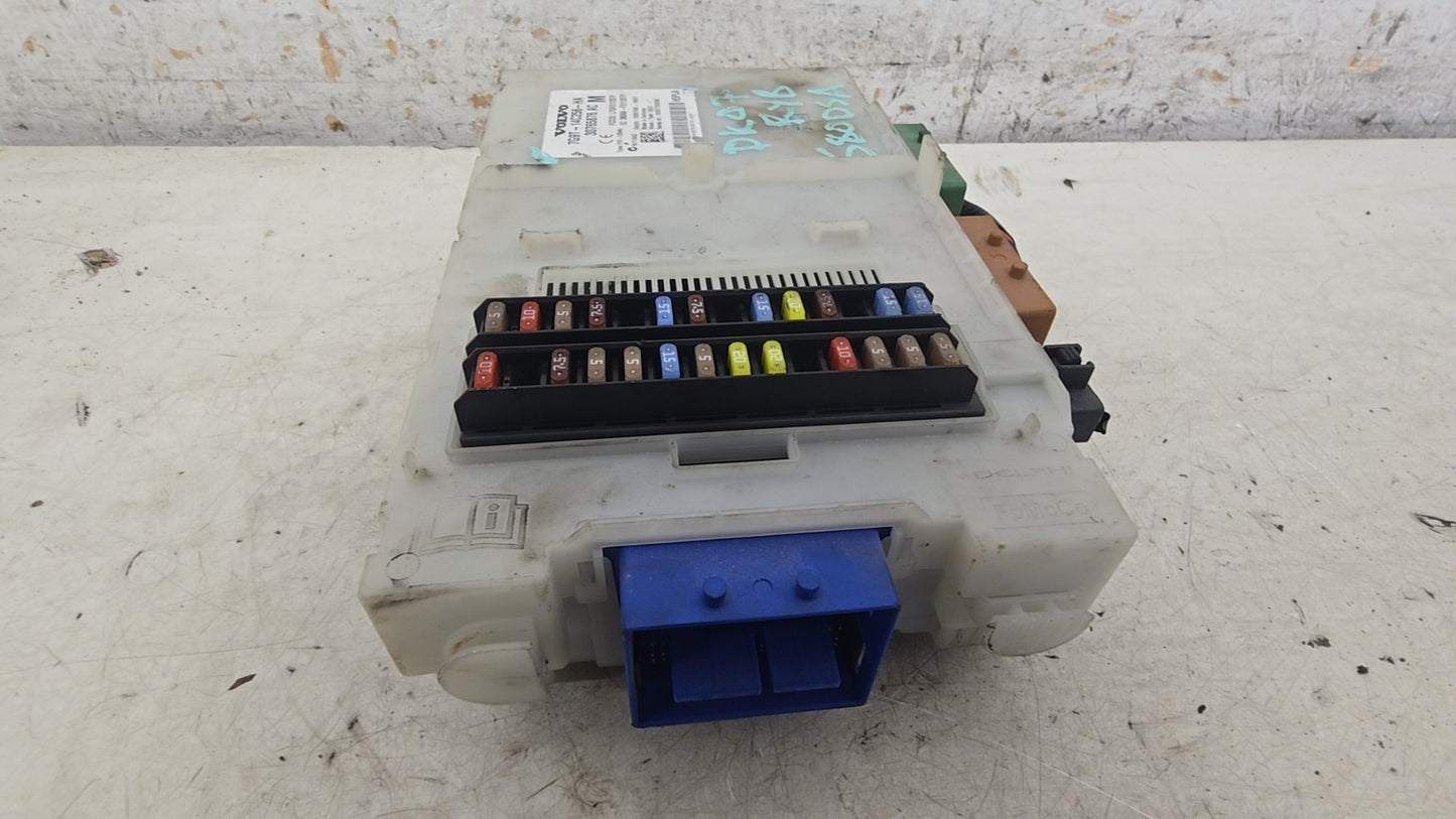 2007-2010 Volvo S80 Central Electronic Module CEM 30765876 D5 2.4 Diesel Manual
