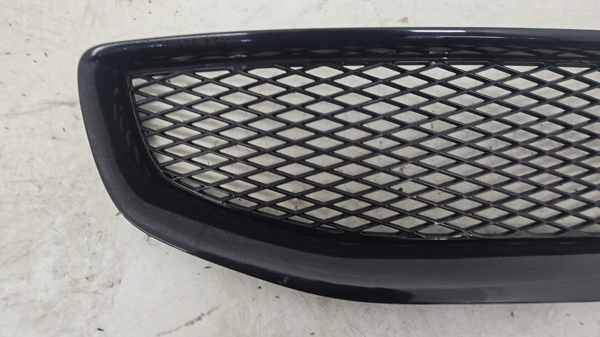 2010-2013 Volvo V60 Custom Front Grille Non-Genuine White — Stock Ref 10404
