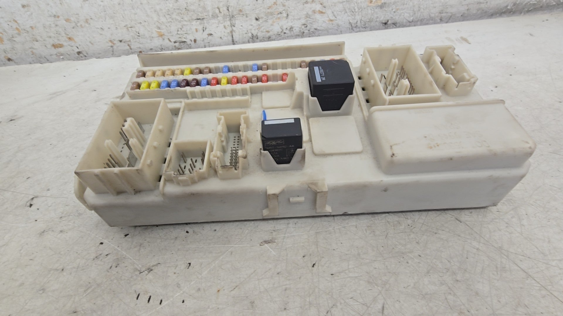 31327215 Volvo S40 Central Electronic Module CEM 2004-2012 D2 1560cc Diesel — Supersedes 8690719 & More