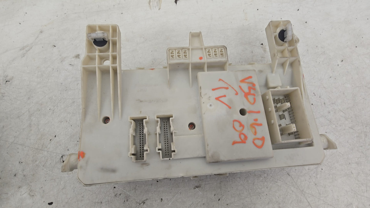 31327215 Volvo S40 Central Electronic Module CEM 2004-2012 D2 1560cc Diesel — Supersedes 8690719 & More