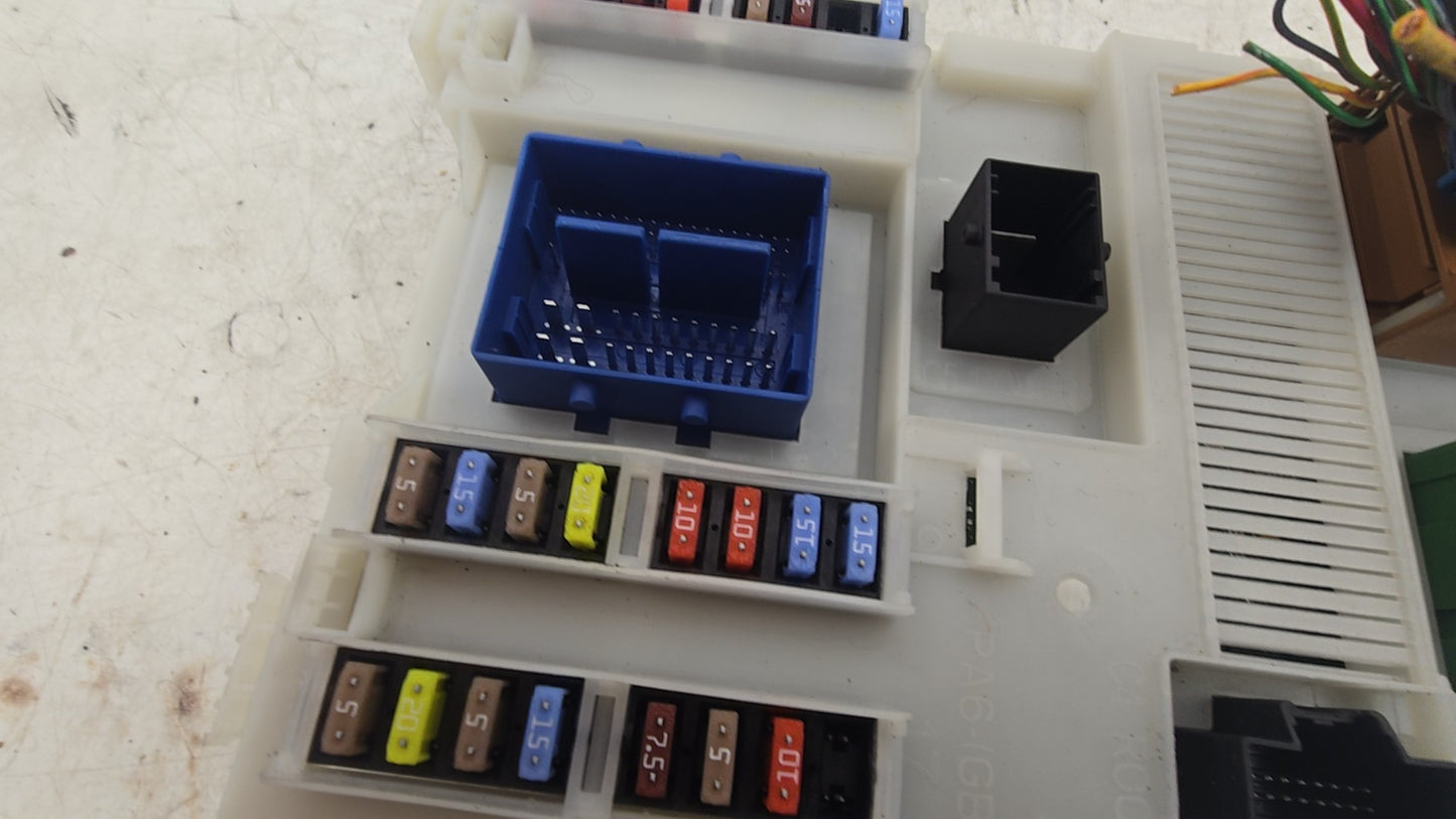 31314511 Volvo V60 I D3 Central Electronic Module 2012 1984cc Diesel — VS Breakers Nottingham