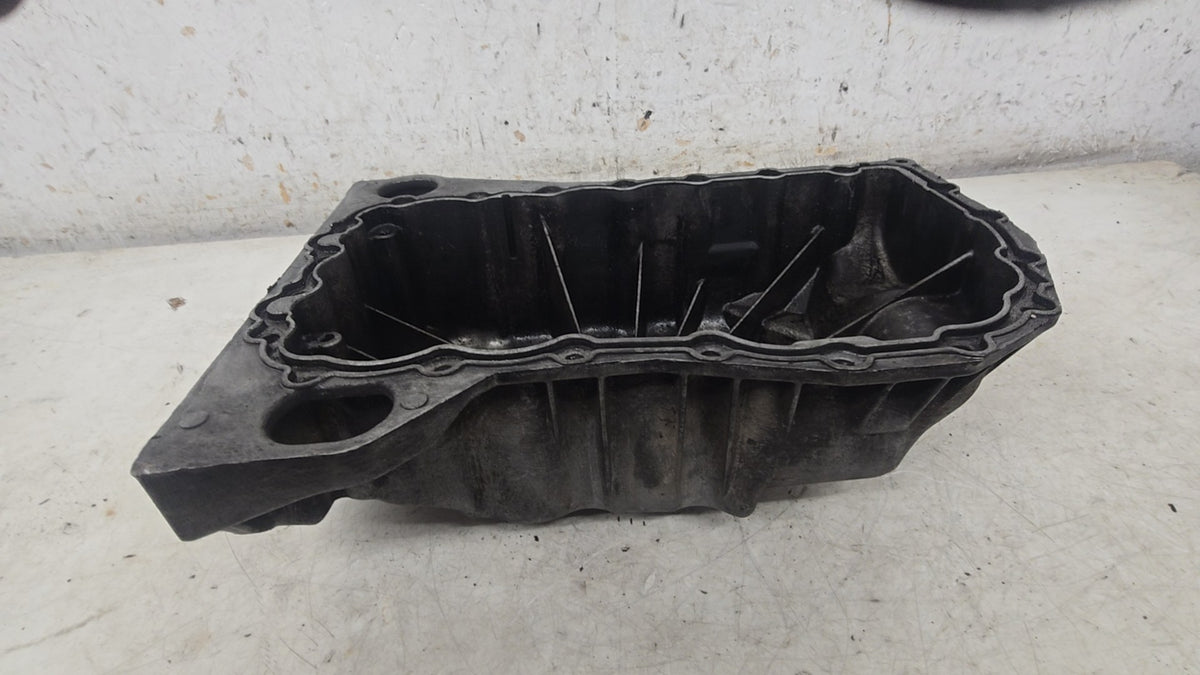 7700114034 Volvo V40 Oil Pan Sump 1870cc D4192T3 Diesel 2000-2004 — Genuine OE Part