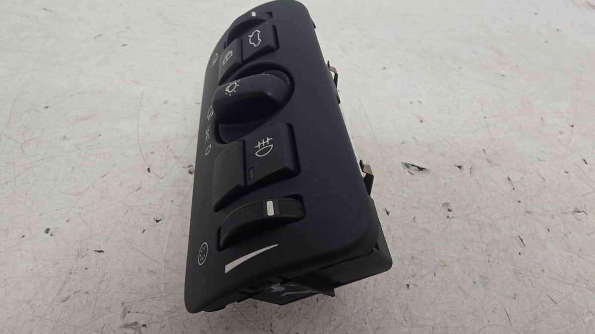 Genuine Volvo Headlight Switch 30739413 — V60 V70 XC60 XC70 2008–2018 RHD