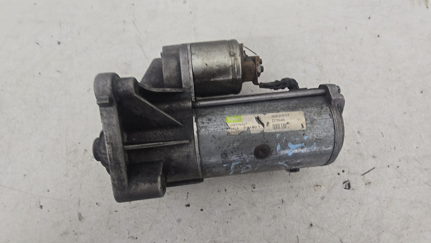 Starter Motor 30620657 Volvo V40 Estate 1870cc Diesel D4192T3 Manual 2000-2004 — VS Breakers