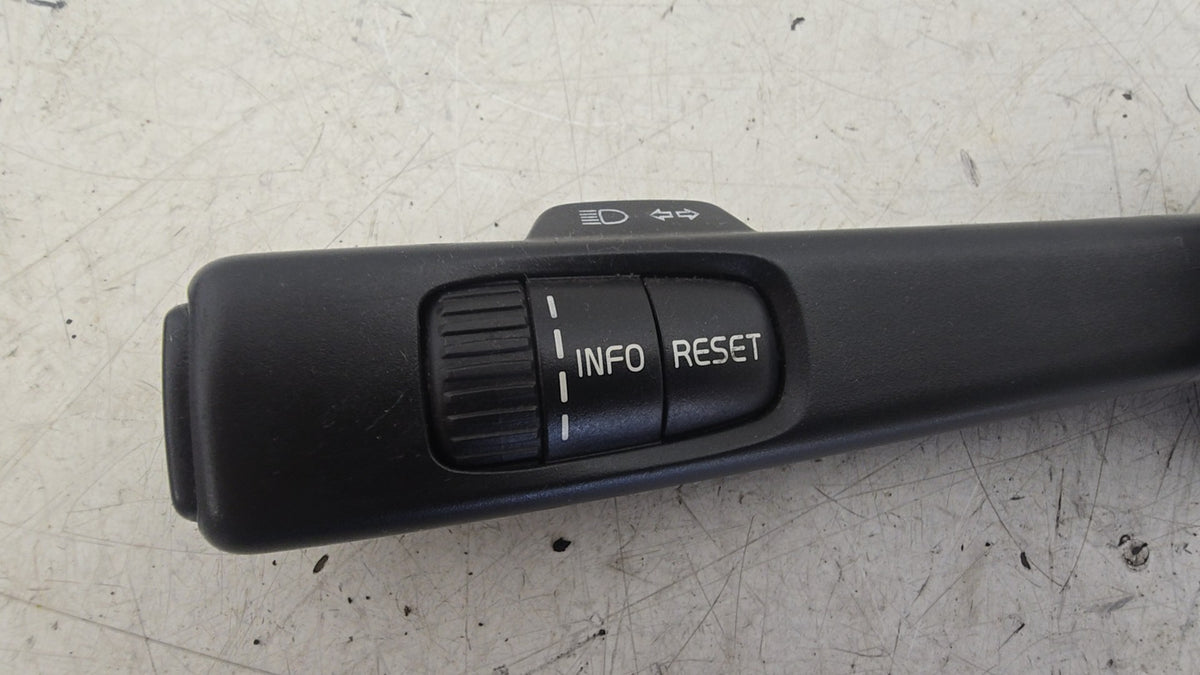 2007-2013 Volvo V50 C30 S40 C70 XC40 Wiper Switch 17D770 Genuine 1984cc Diesel