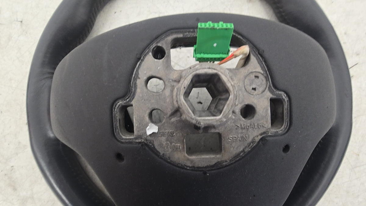 31332927 Genuine Volvo V60 D3 Estate Steering Wheel 2014-2018 1984cc Diesel