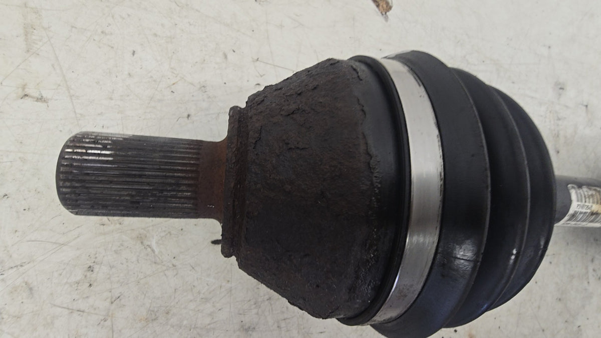 31272543 Volvo V60 D3 Front Right Driveshaft 2007-2012 1984cc Diesel Manual