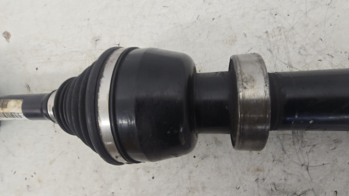 31272543 Volvo V60 D3 Front Right Driveshaft 2007-2012 1984cc Diesel Manual
