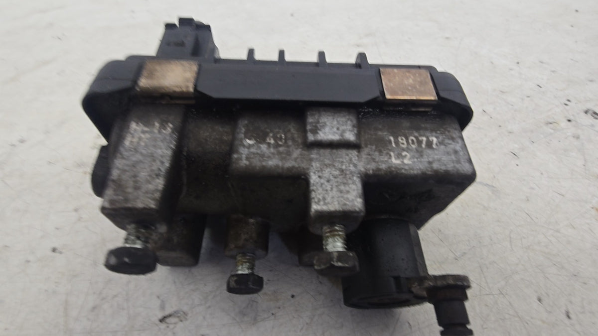 2006-2010 Volvo V50 Electronic Turbo Wastegate Actuator G40 D5244T 2.4 D5 Diesel