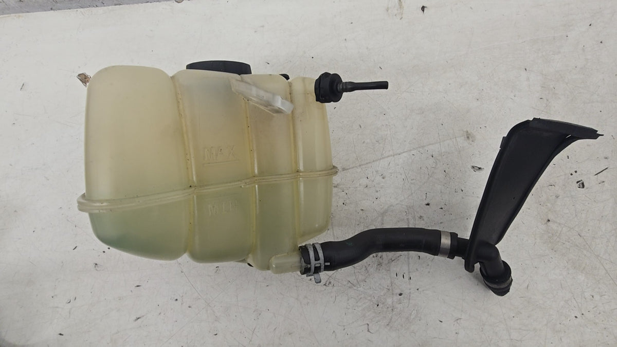31465682 Volvo XC90 Coolant Expansion Tank 2015-2025 1969cc Diesel Genuine VRAC Grade A