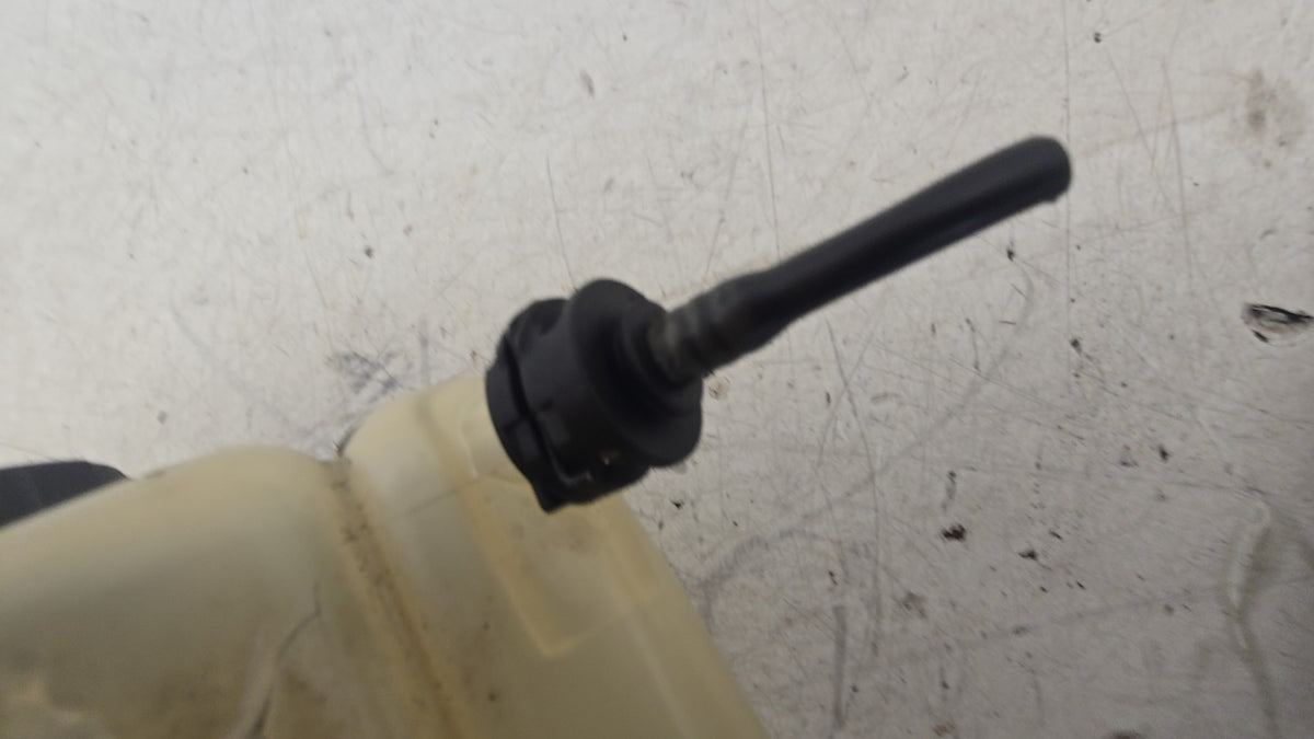 31465682 Volvo XC90 Coolant Expansion Tank 2015-2025 1969cc Diesel Genuine VRAC Grade A