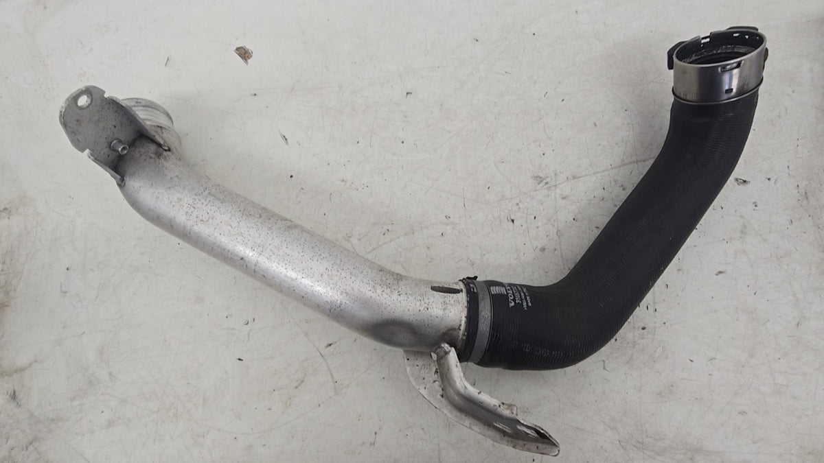 2014-2019 Volvo V40 Hatchback Intercooler Pipe & Boost Hose Set 31657732 Genuine Diesel Automatic