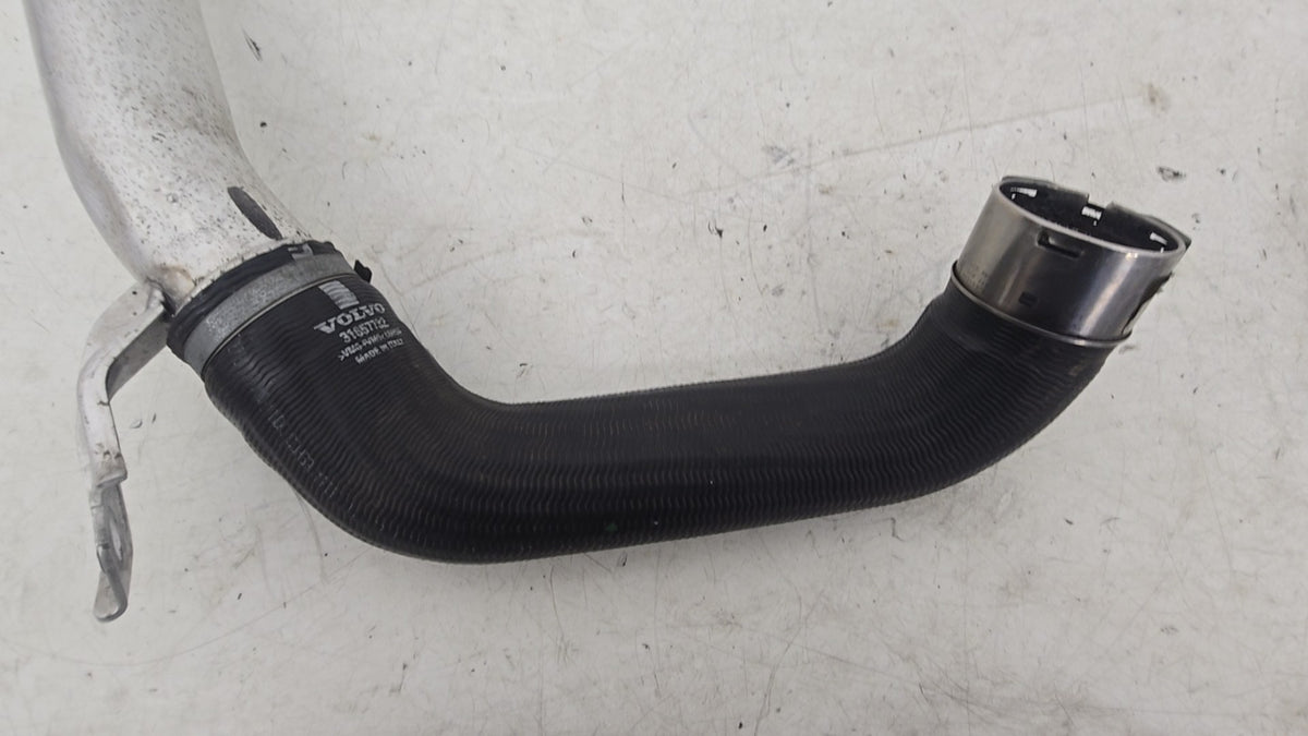 2014-2019 Volvo V40 Hatchback Intercooler Pipe & Boost Hose Set 31657732 Genuine Diesel Automatic